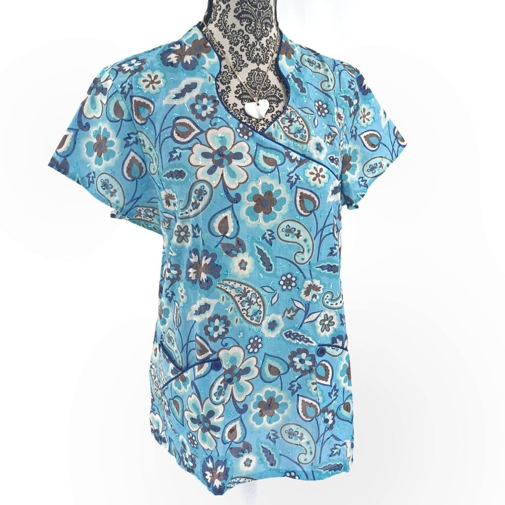 ELAN SS Asian Style Embroidered Scrub Top Blouse L NWOT